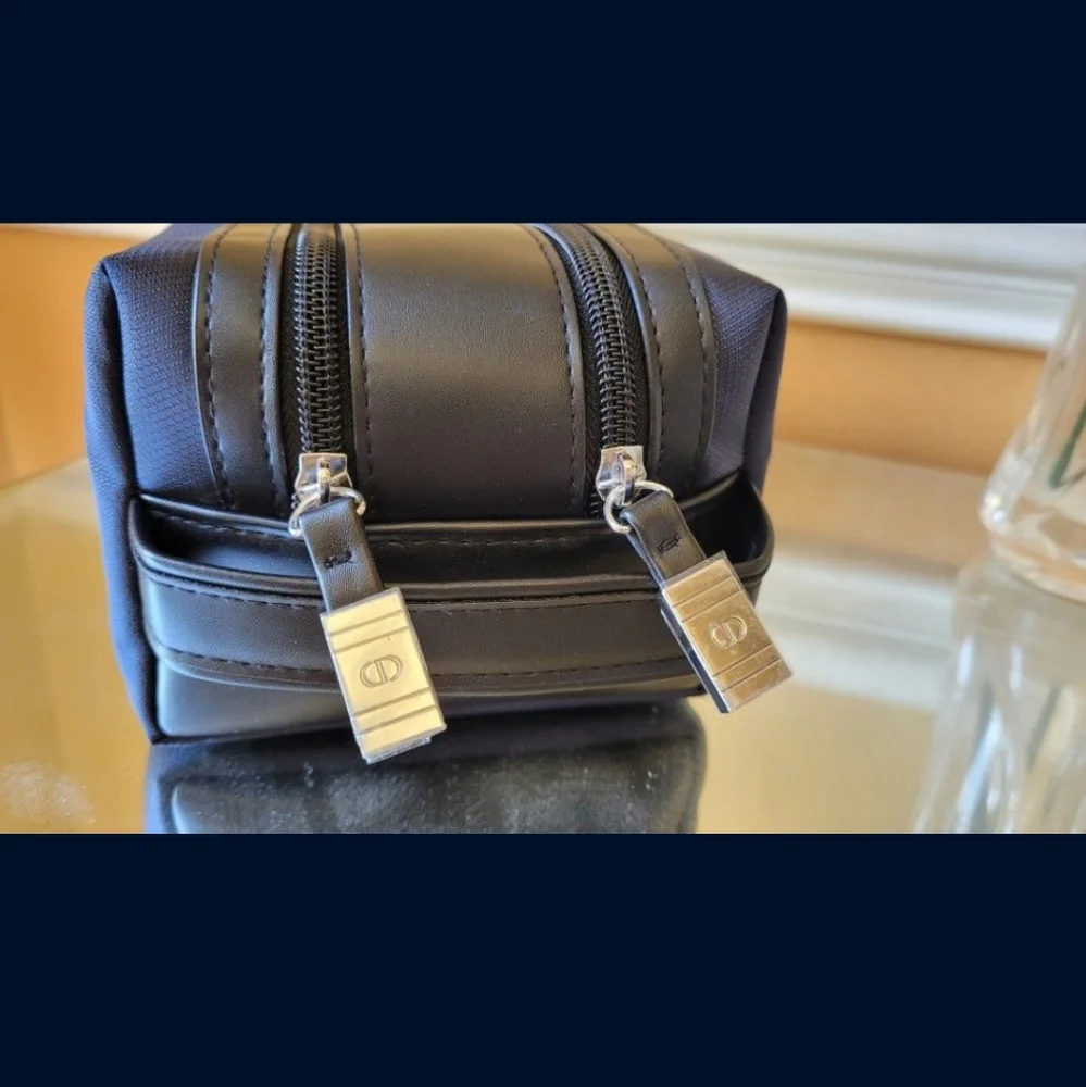 - Dior - Picture 6 of 13